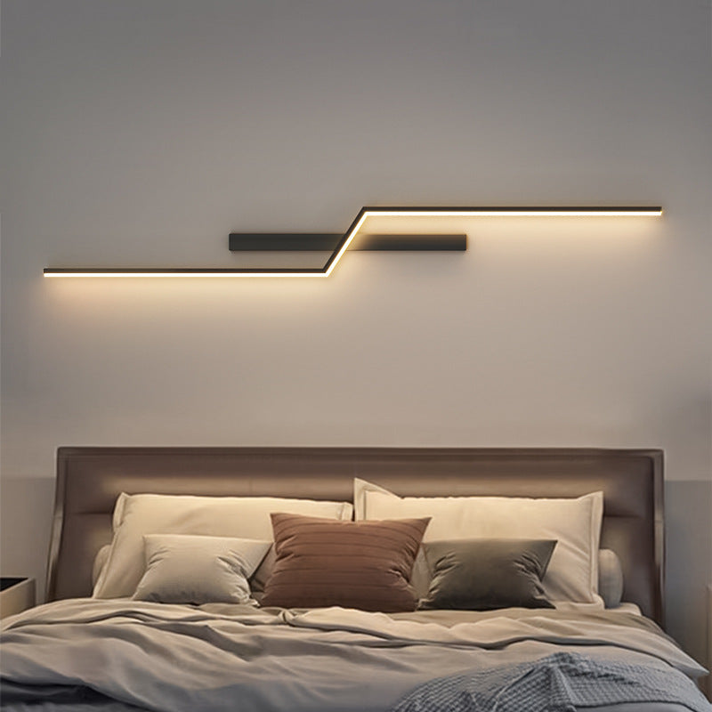 Strip light