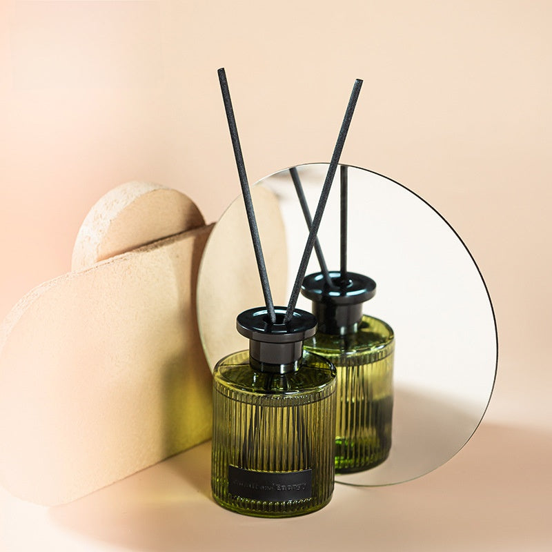 Striped Black Cap Fireless Aromatherapy Oil