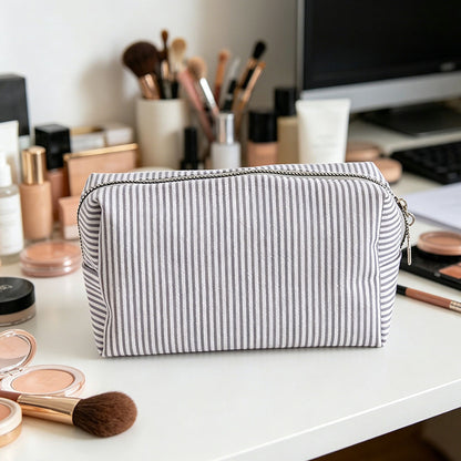 Striped Travel Storage Bag