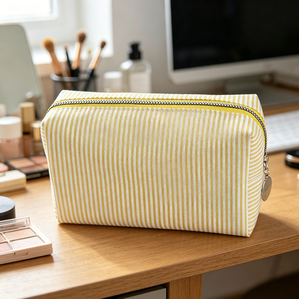 Striped Travel Storage Bag