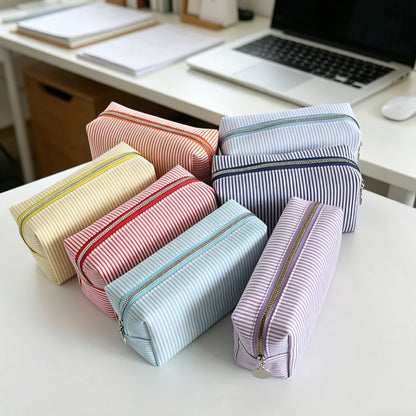 Striped Travel Storage Bag