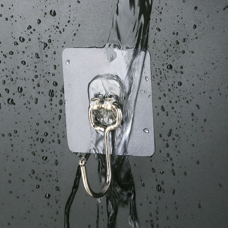 Strong and seamless hook