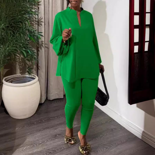 Stylish Knitted Suit Set with V-Neck Top and Tights