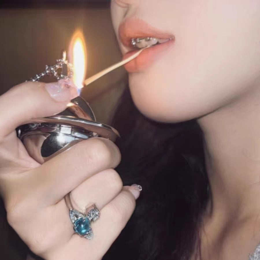 Stylish Saturn and Heart-Shaped Metal Lighter