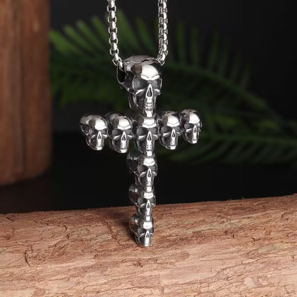 Stylish Skull Pendant Necklace