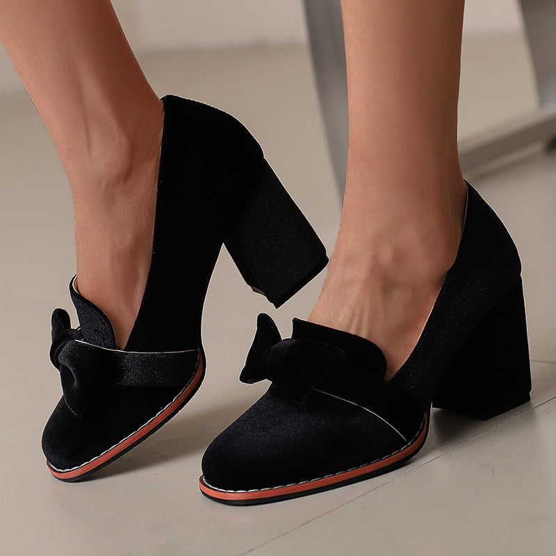 Suede bow high-heeled loafers