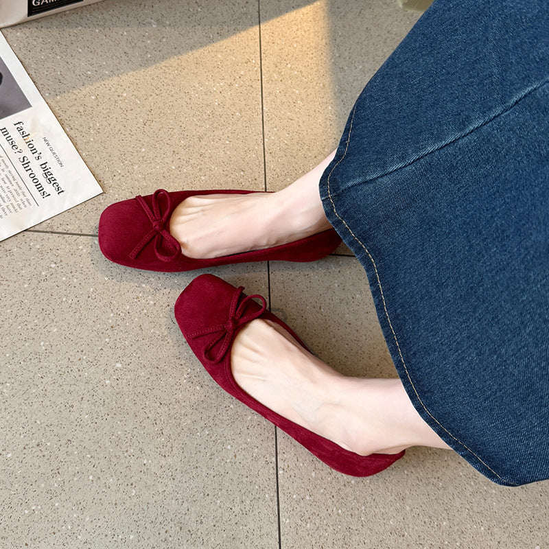 Suede flat shoes