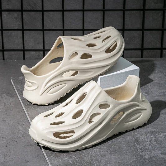 Summer breathable clog with thick sole