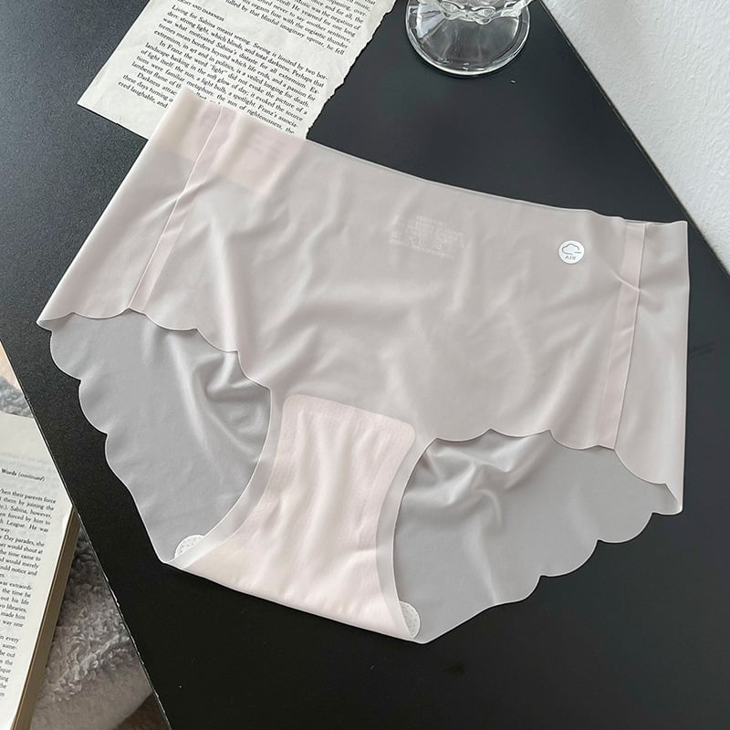 Summer Ice Silk Seamless Ladies Briefs