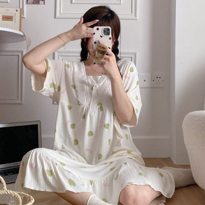 Summer long short-sleeved nightgown