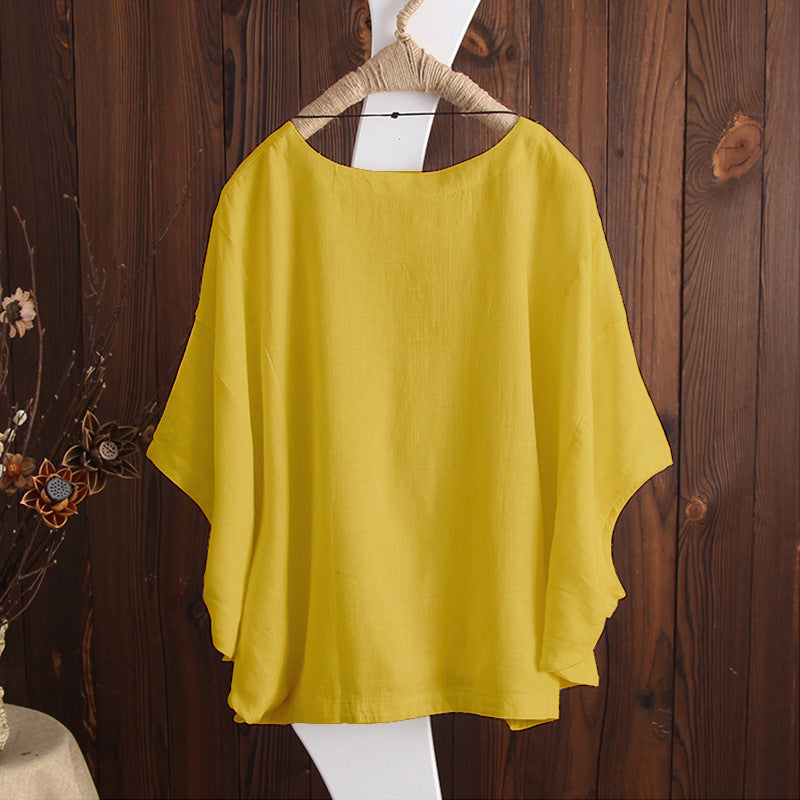 Summer top with round neck and pullover style