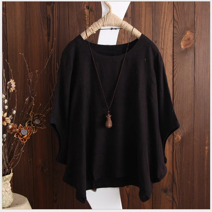 Summer top with round neck and pullover style