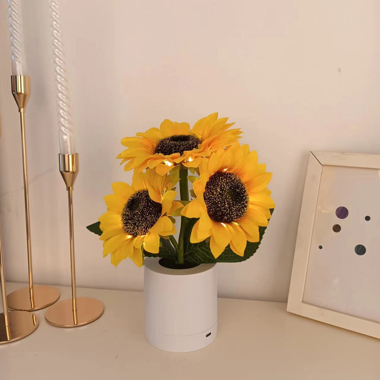 Sunflower LED Night Light with Dimmable Feature