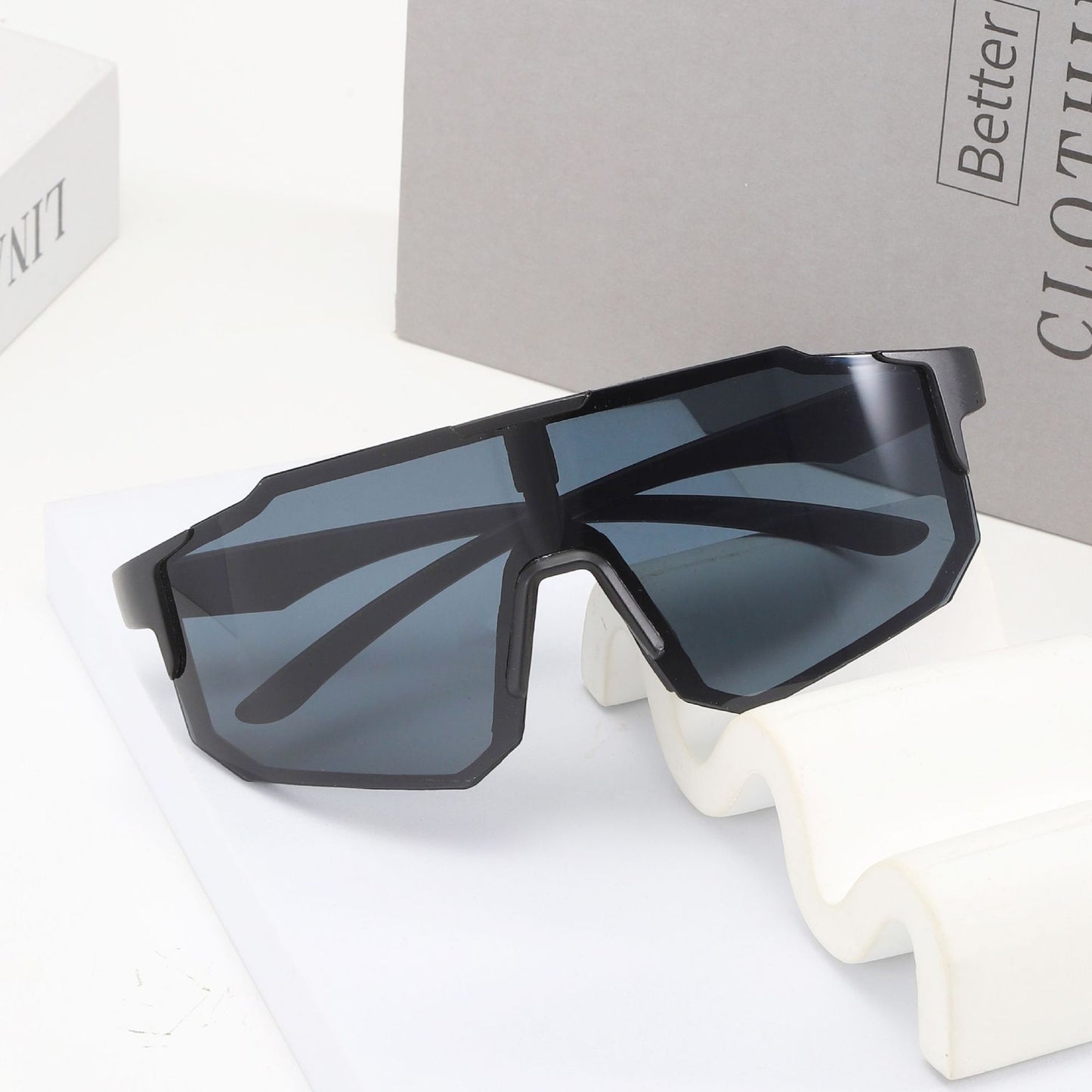 sunglasses goggles