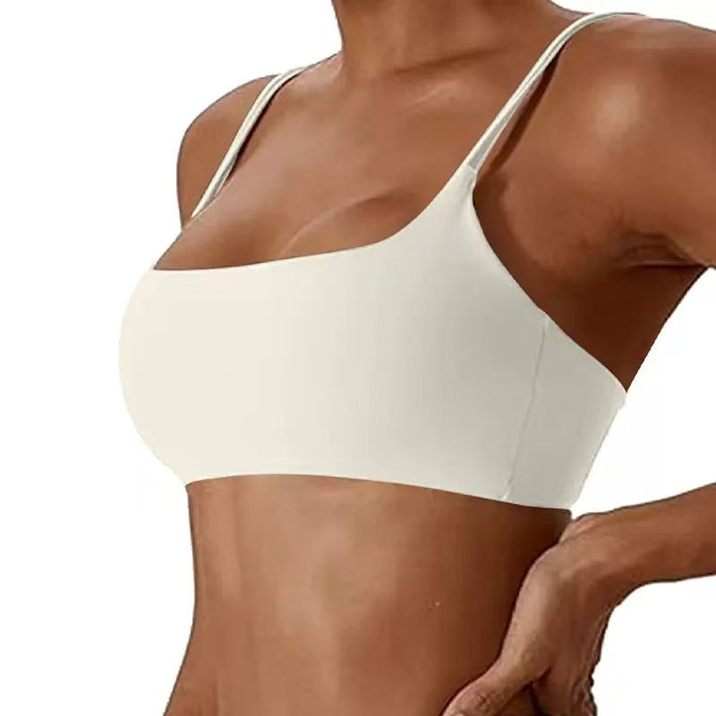 Supportive Fitness Bra with Moisture-Wicking Fabric