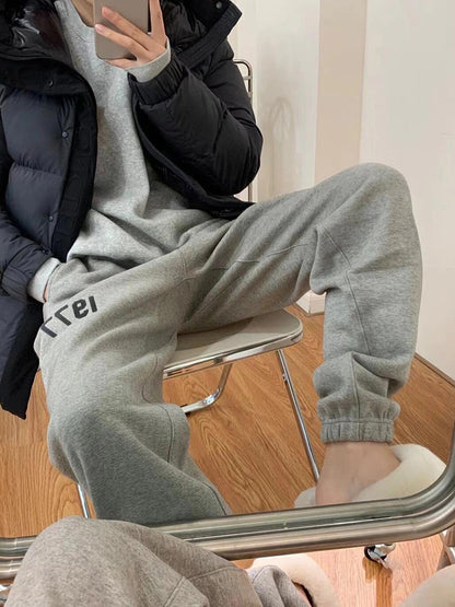sweatpants
