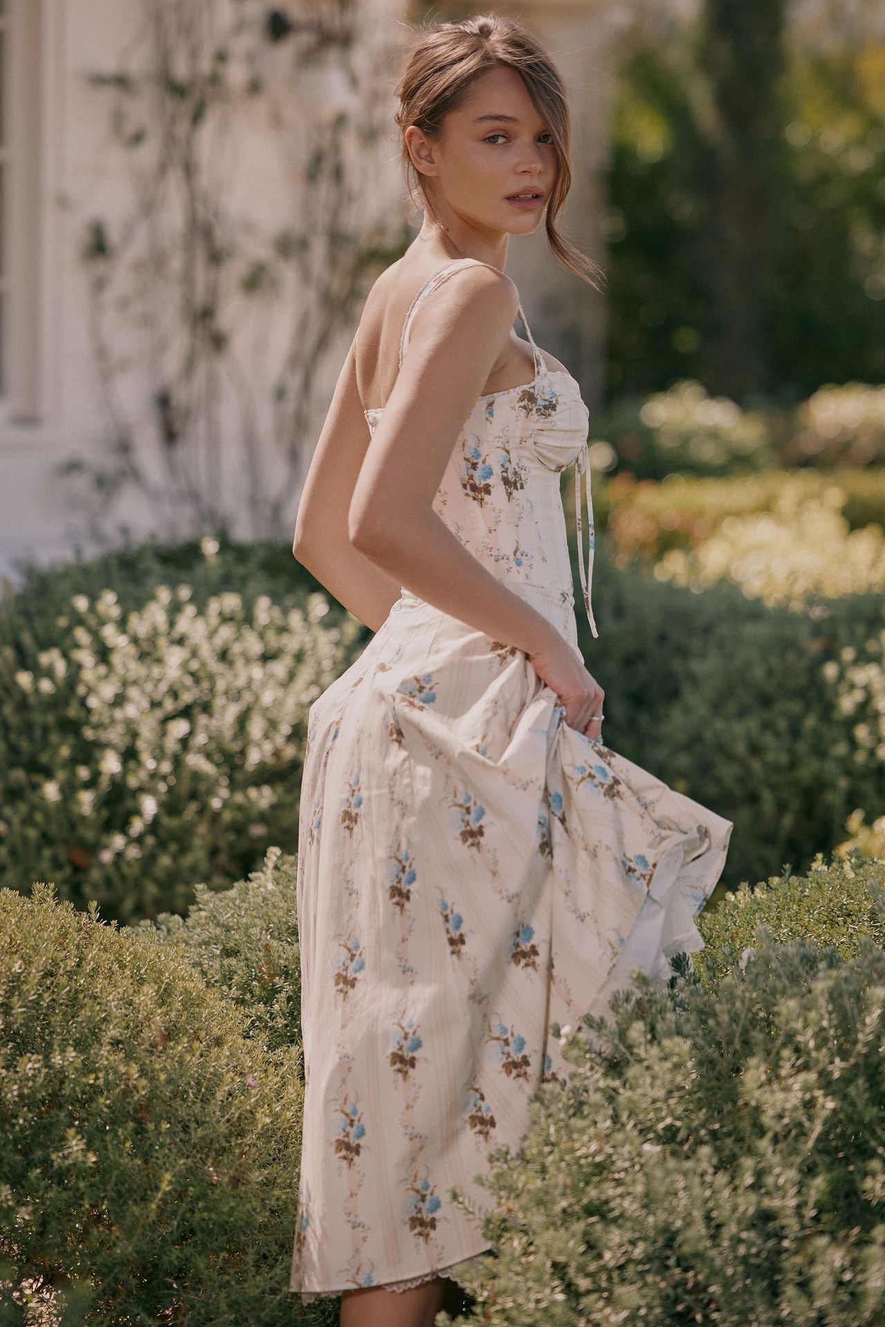 Sweet and Spicy Floral Print Flared Sleeveless Dress