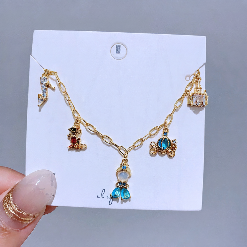 Sweet temperament bracelet
