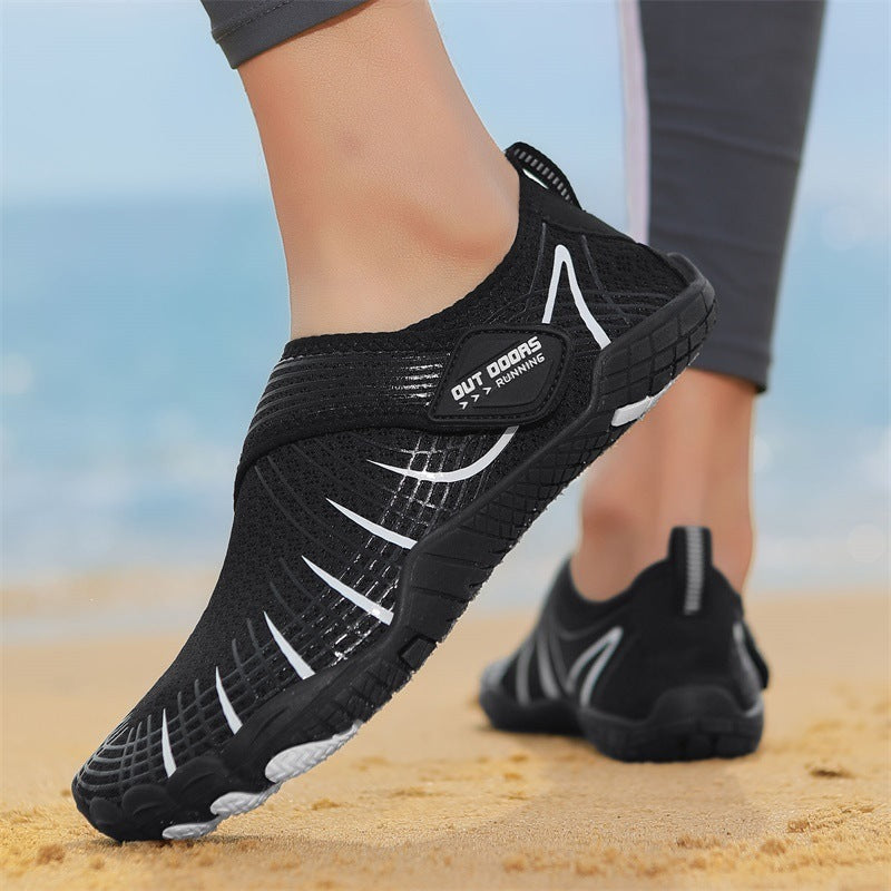 Swimming beach shoes