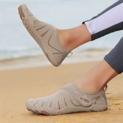 Swimming beach shoes
