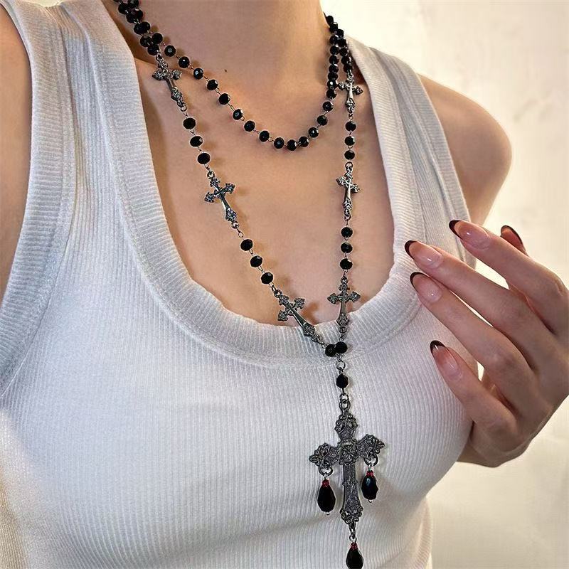 Tassel set necklace