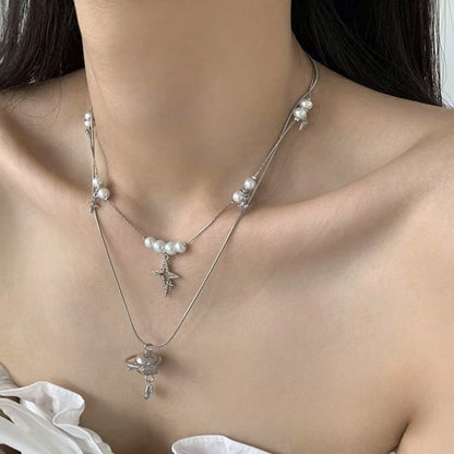 Tassel set necklace