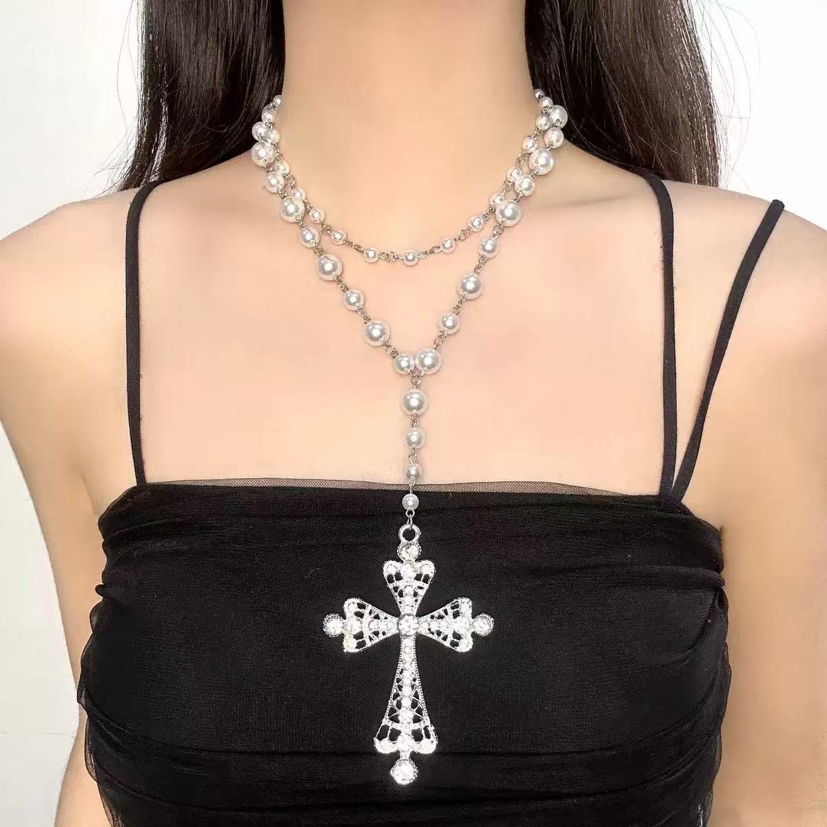 Tassel set necklace