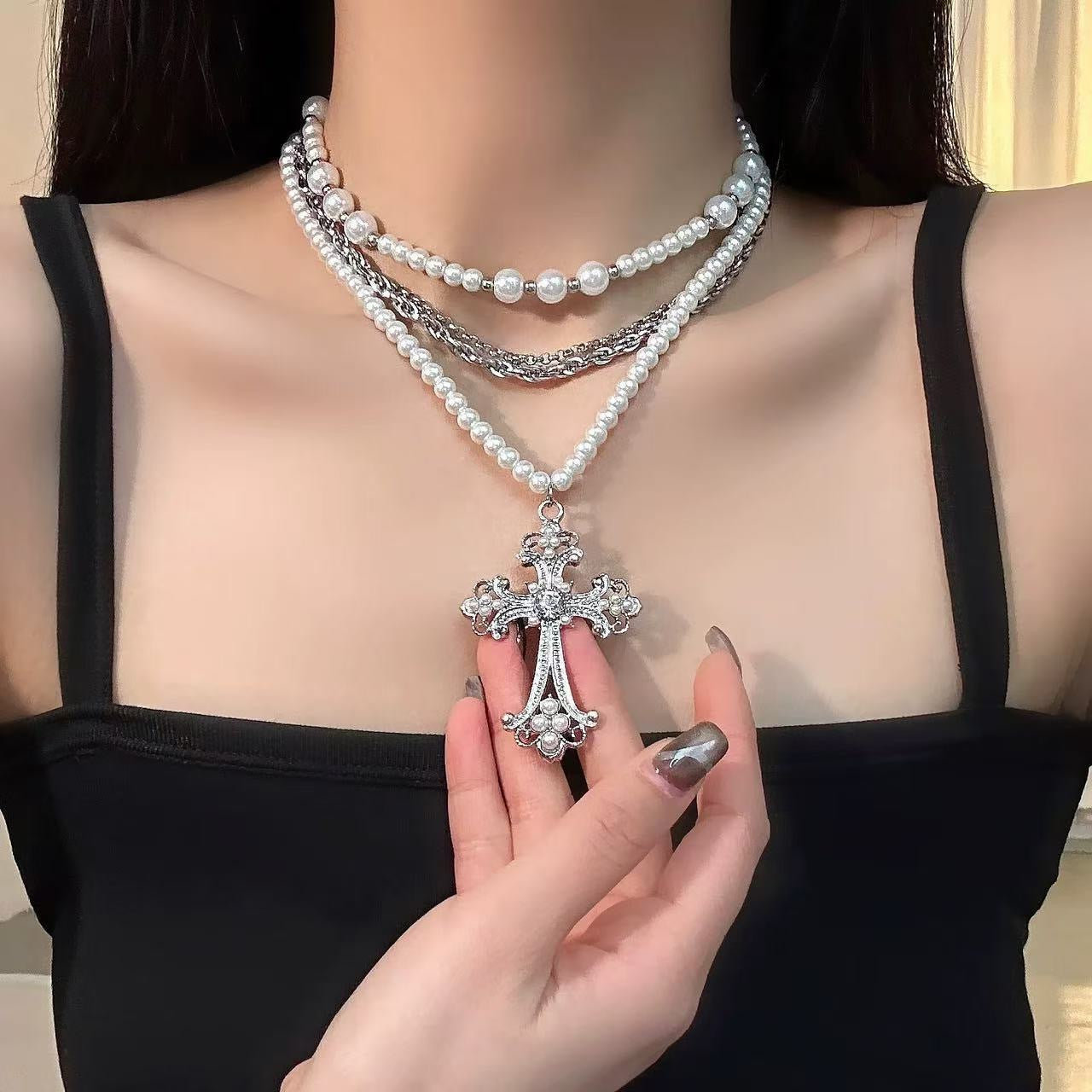 Tassel set necklace