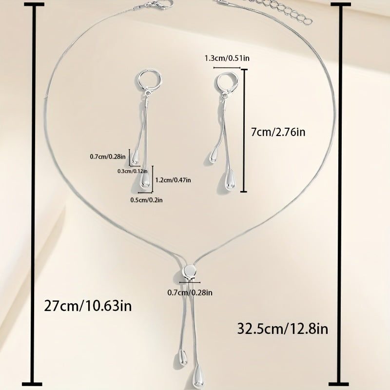 Teardrop-shaped pendant