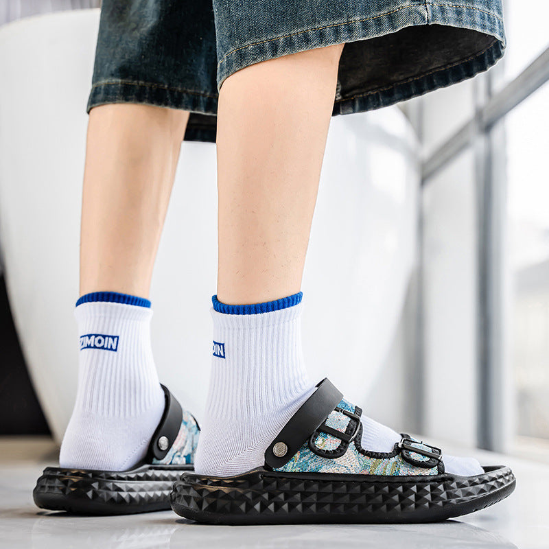Teenage casual flip-flops