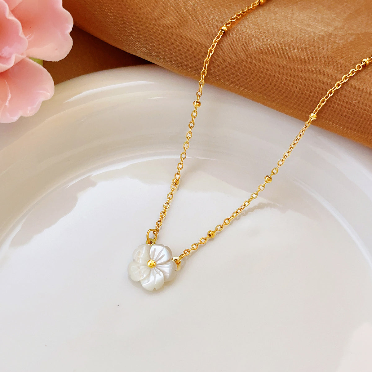 Temperament Necklace