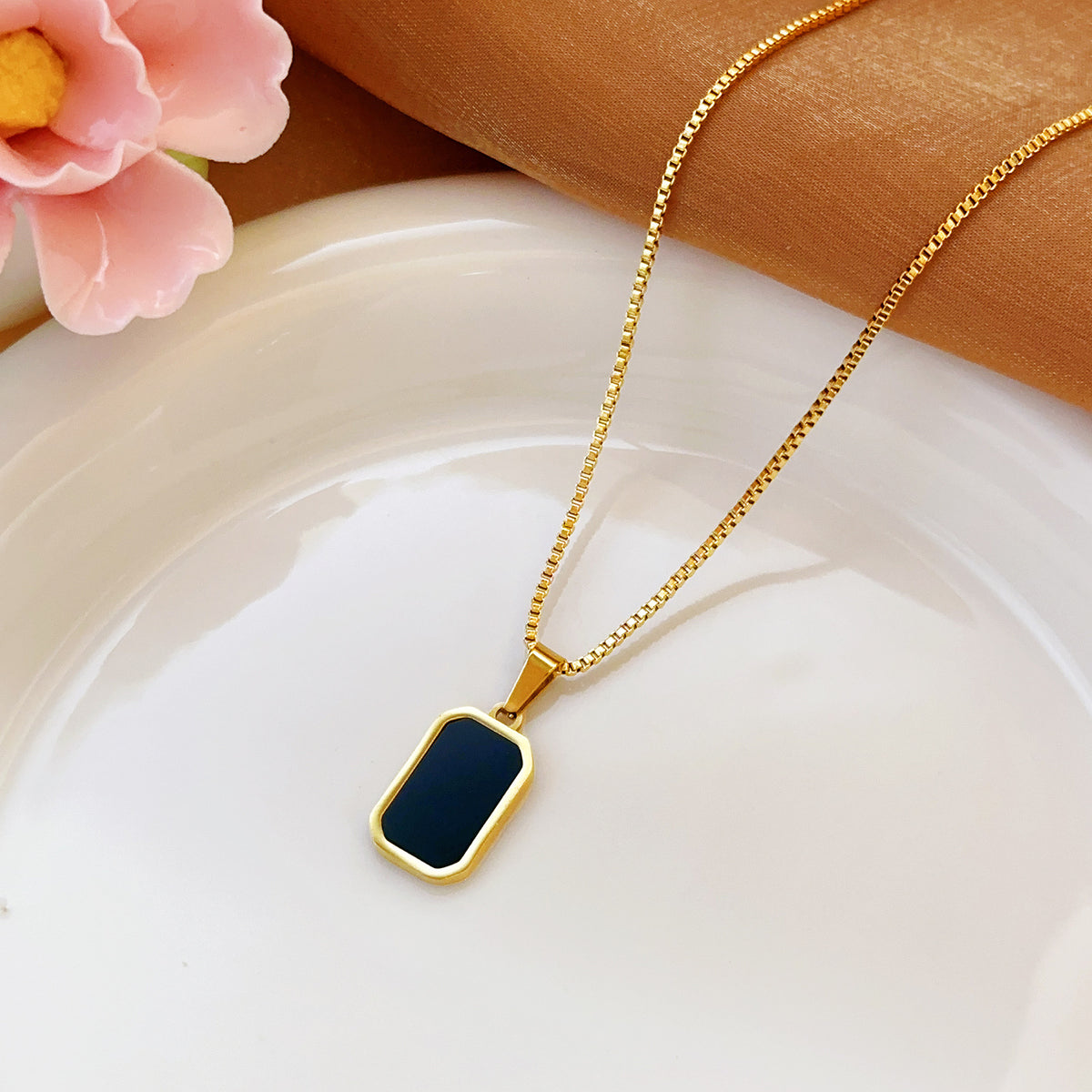 Temperament Necklace