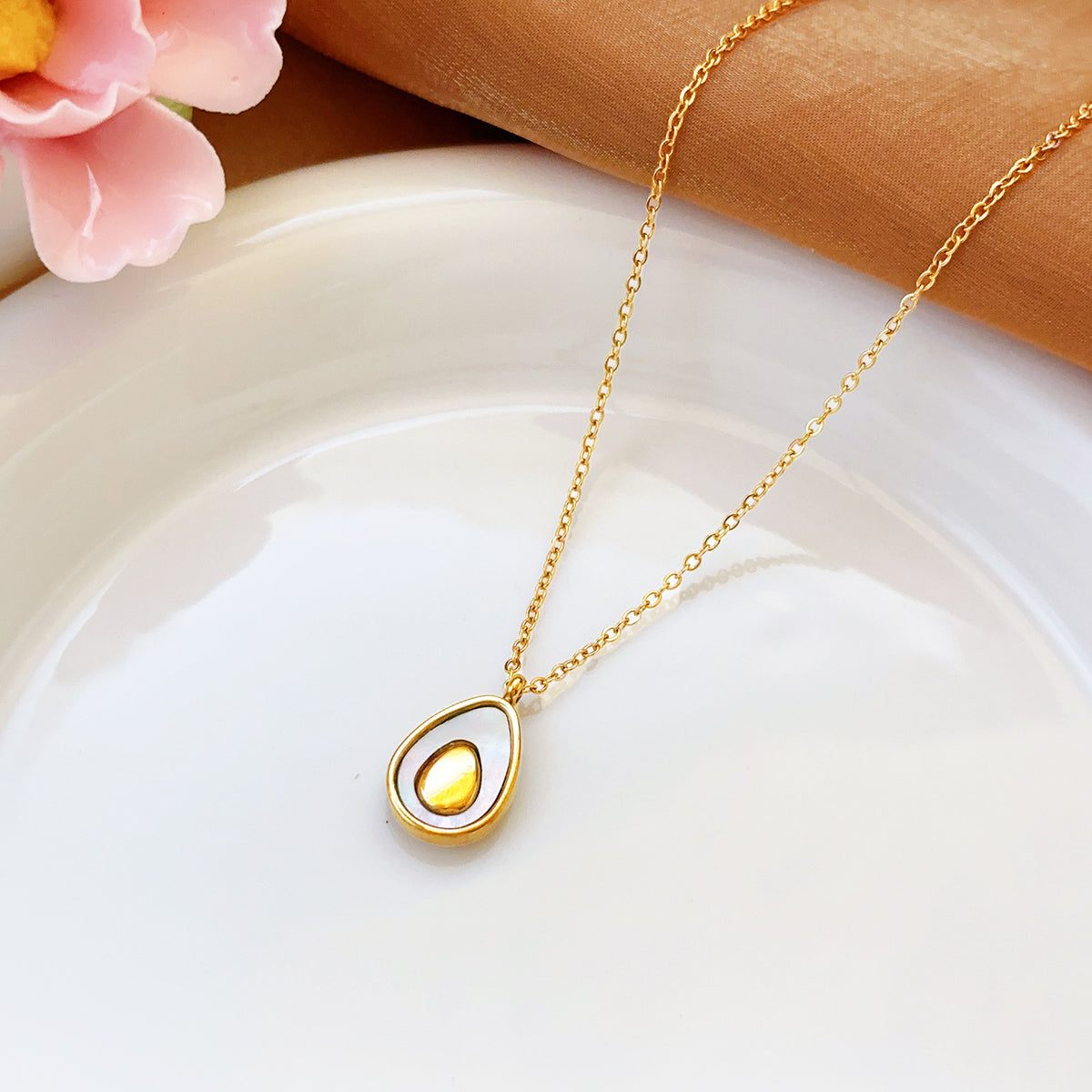 Temperament Necklace