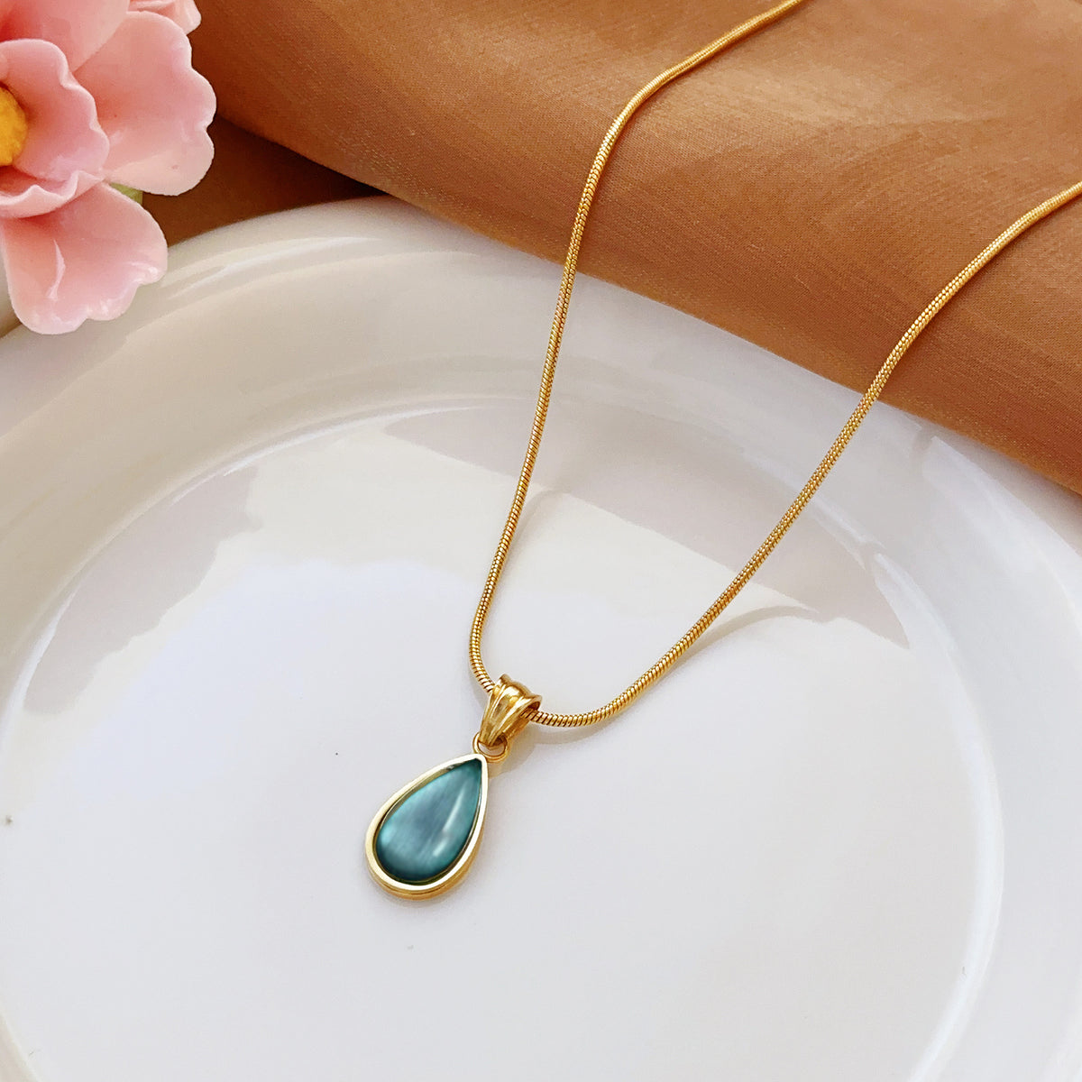 Temperament Necklace