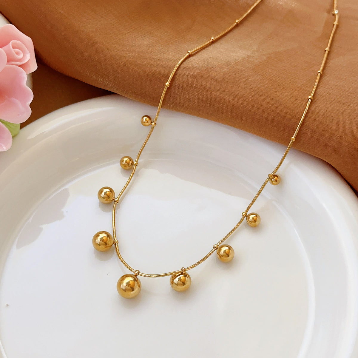 Temperament Necklace
