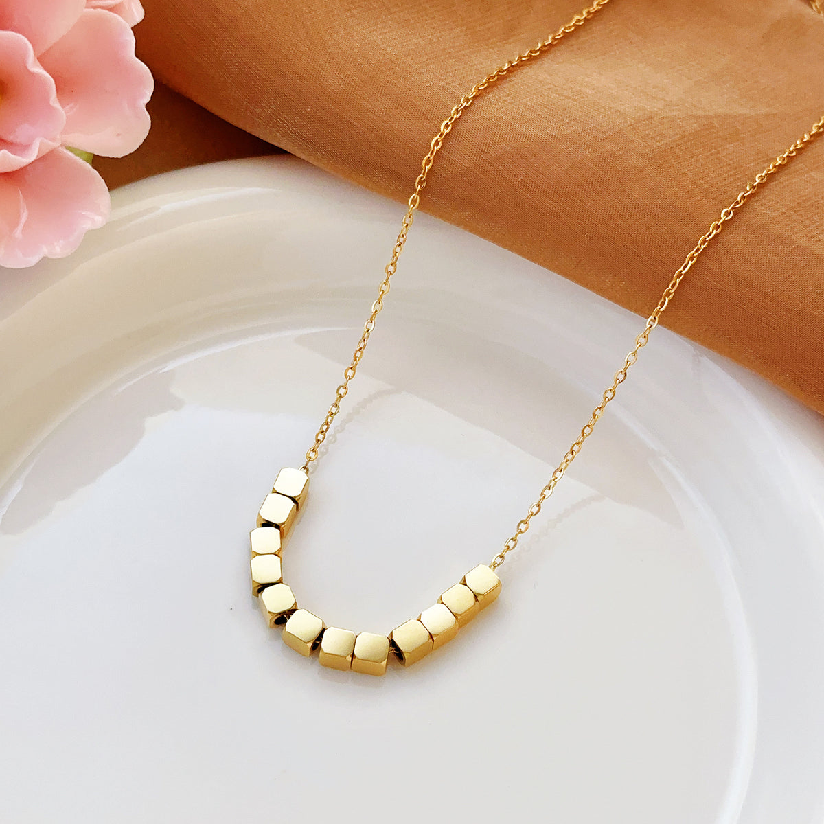 Temperament Necklace