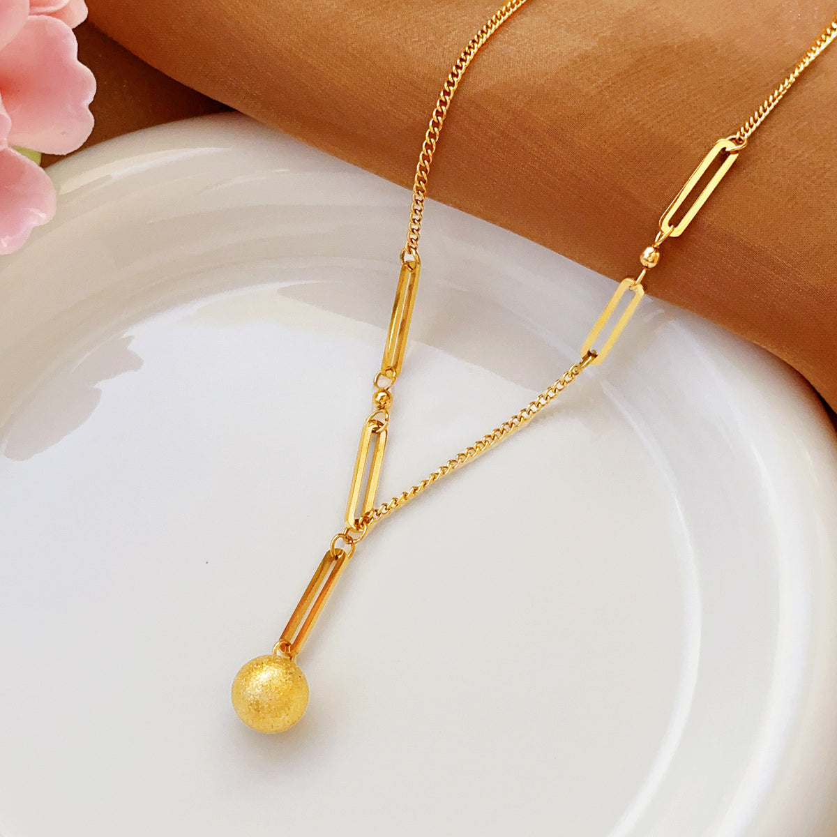 Temperament Necklace