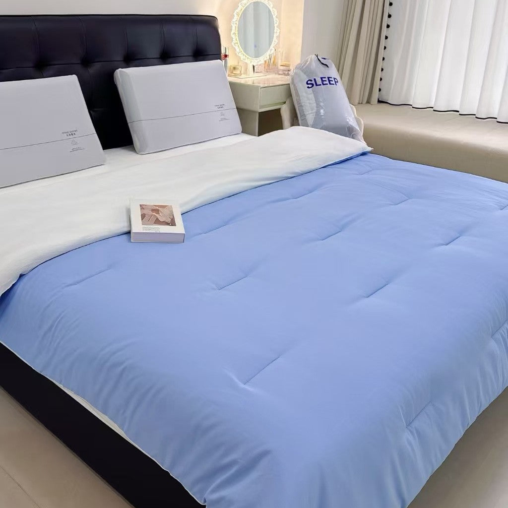 Temperature Control Warm Quilt for All Seasons