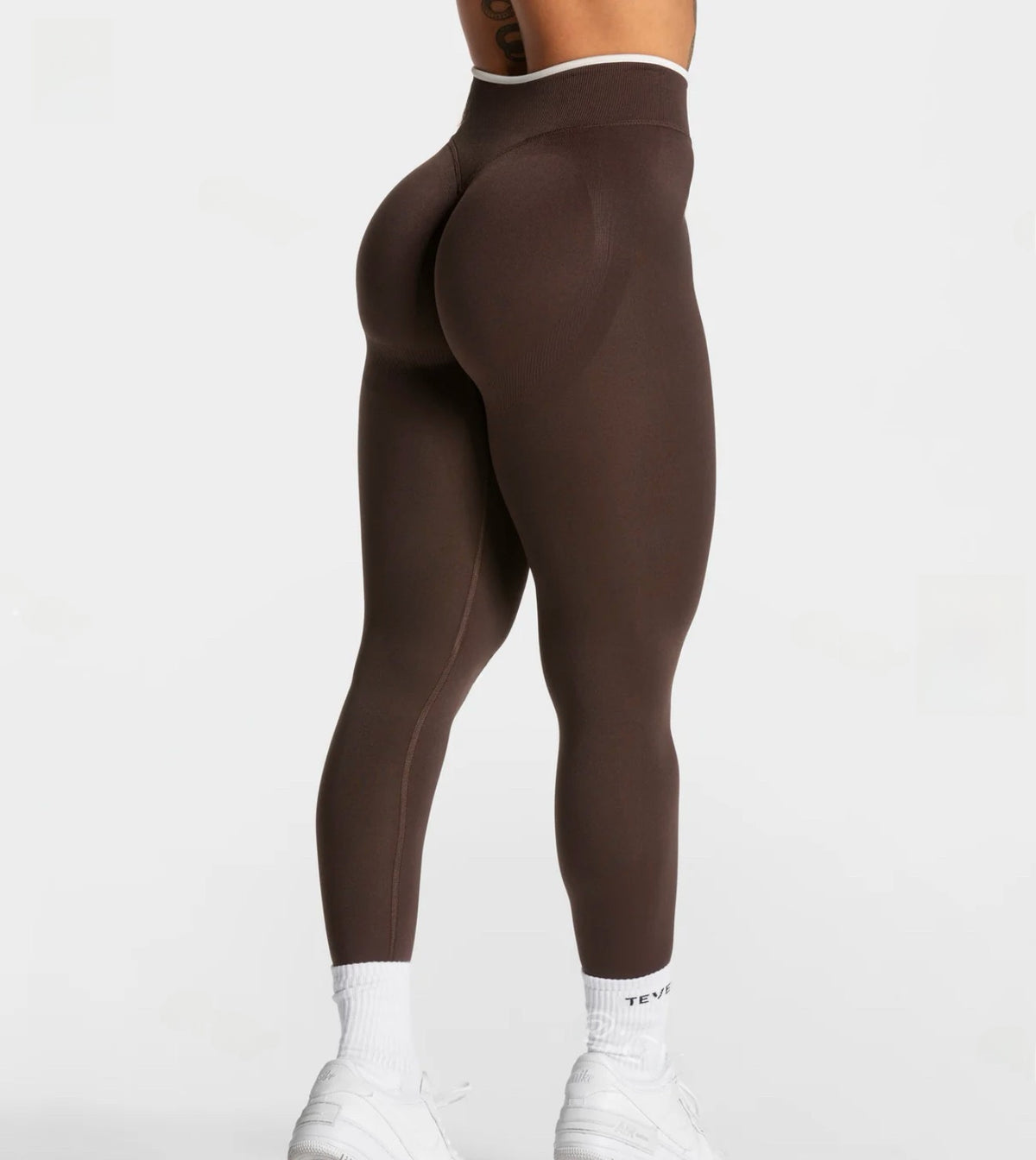 Teveo Seamless High-Waisted Sports Shorts