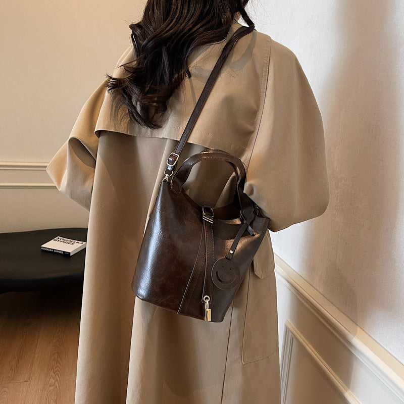 Textured Retro Bucket Bag