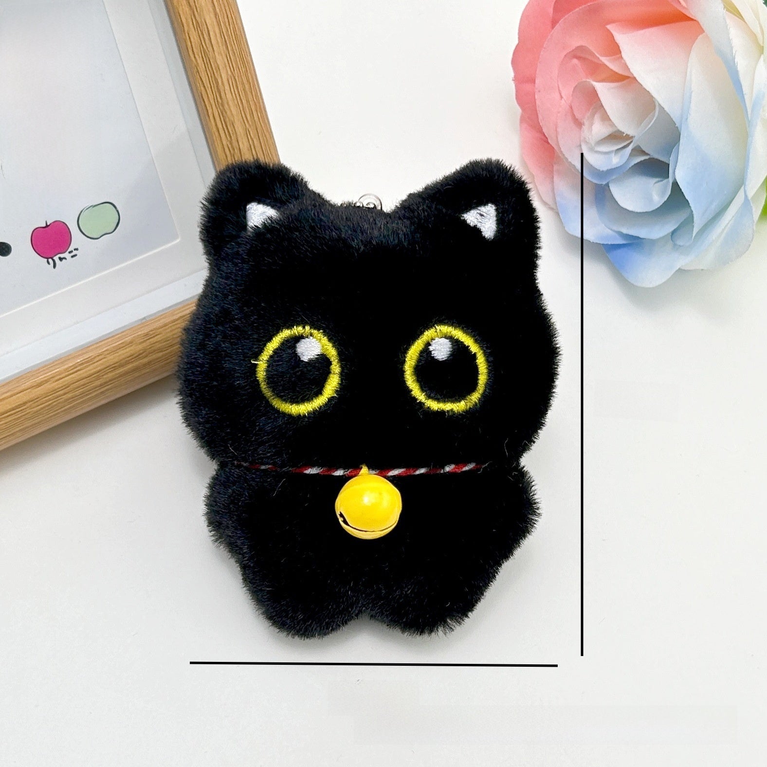 The black cat slimy coal ball doll squeaks