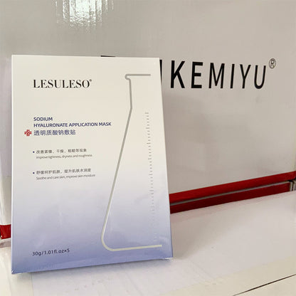 The Brightening Mask is a firming, anti-wrinkle and soothing mask