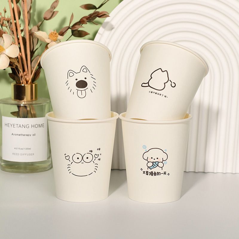The disposable paper cups are thickened