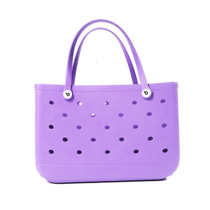 The Hole bag is an ultra-light storage bag for women's commuting