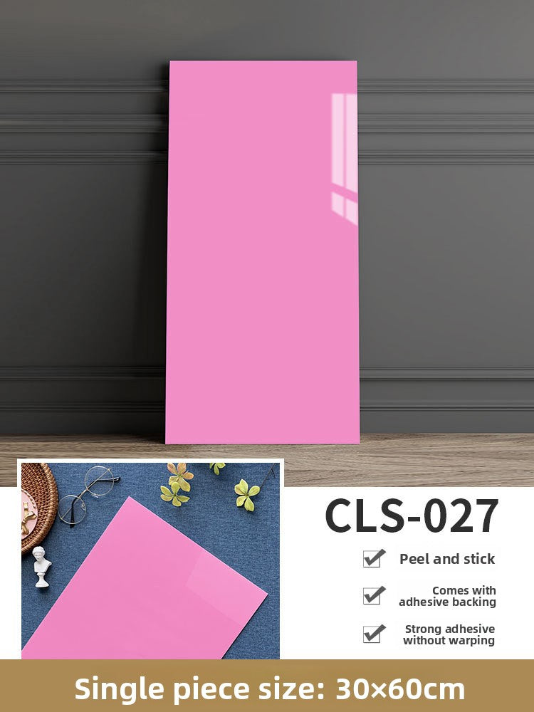 The imitation tiles are pasted with marble wall skirts
