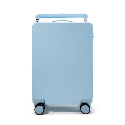 The luggage for female students is sturdy and durable for boarding