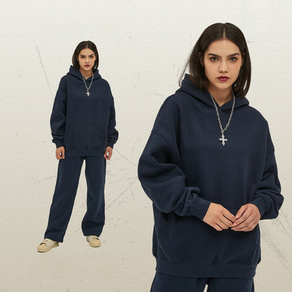 Thick-lined hooded sweatshirt