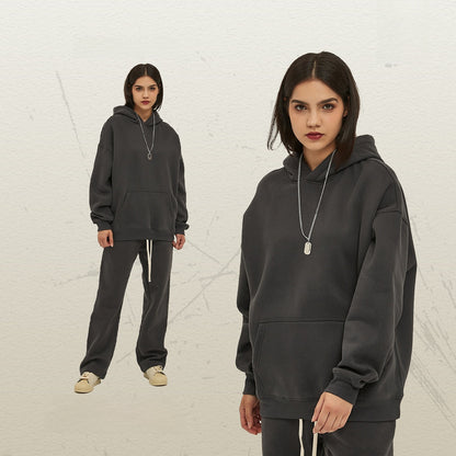 Thick-lined hooded sweatshirt