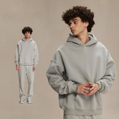 Thick-lined hooded sweatshirt