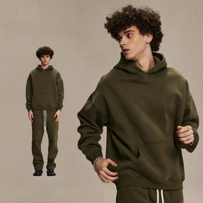 Thick-lined hooded sweatshirt